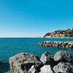 La Finestra Sul Mare Apartmán *