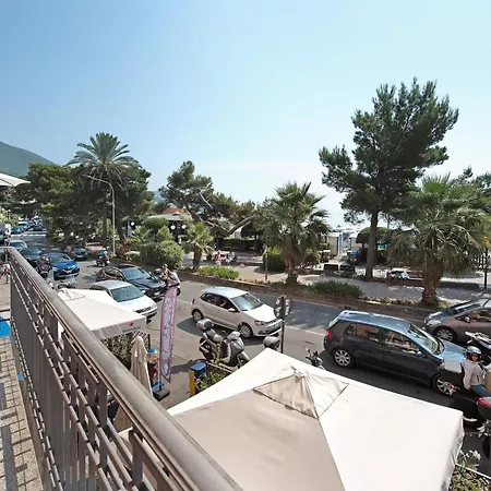 La Finestra Sul Mare * 아렌자노