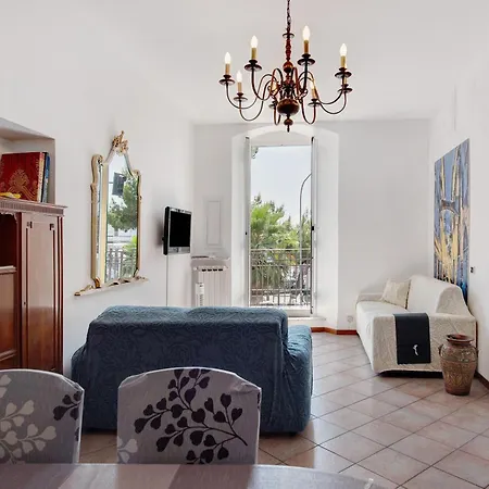 Apartment La Finestra Sul Mare
