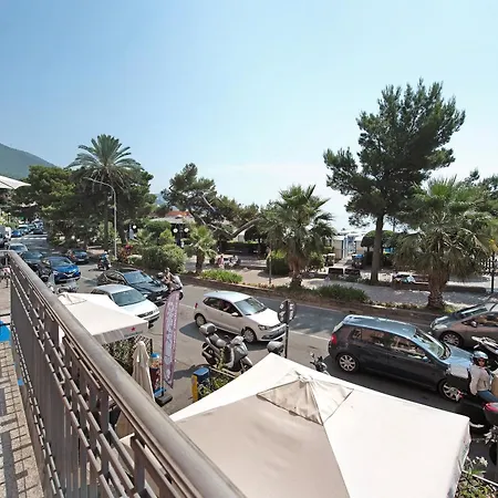 La Finestra Sul Mare Apartment